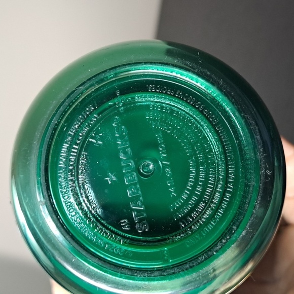 Starbucks Green Apron Exclusive Partner Cup with Siren Logo - Picture 2 of 6